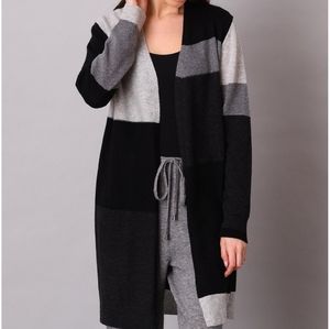 100% cashmere cardigan size L bnwt